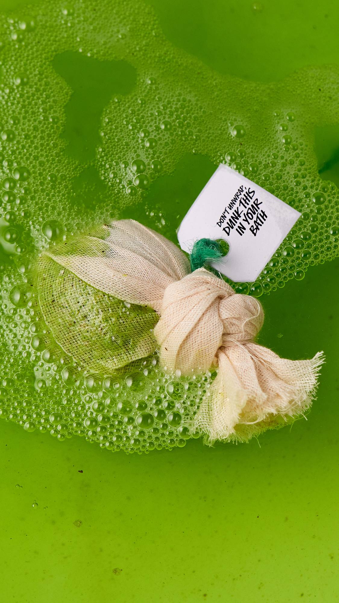 7DF48073-414D-4C7A-6A6C-910FC02631F7