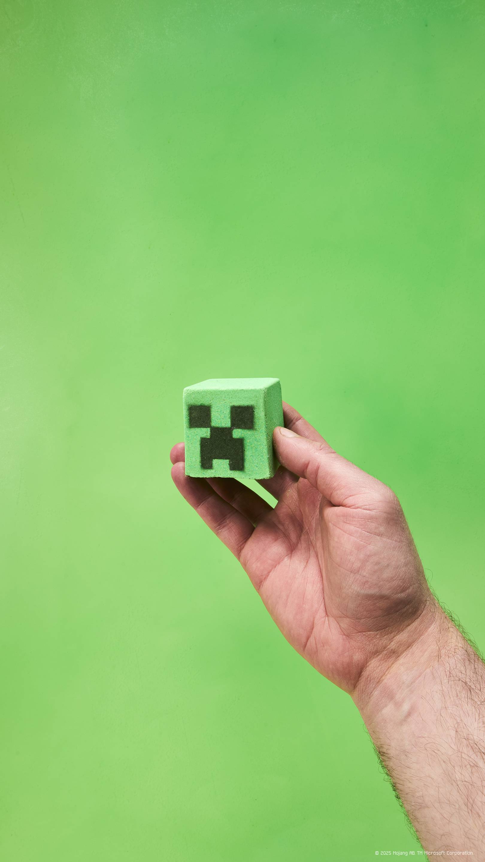 A91027F3-0063-AC98-94DF-E42FC29A6670