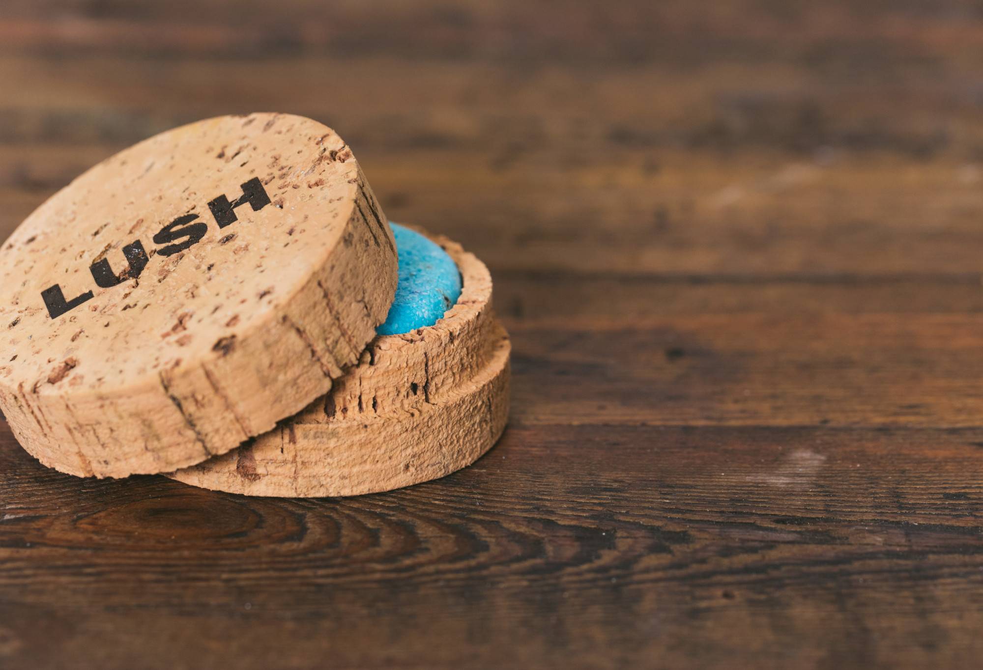 B283A7FF-A718-22E3-9895-7AD984ECA707