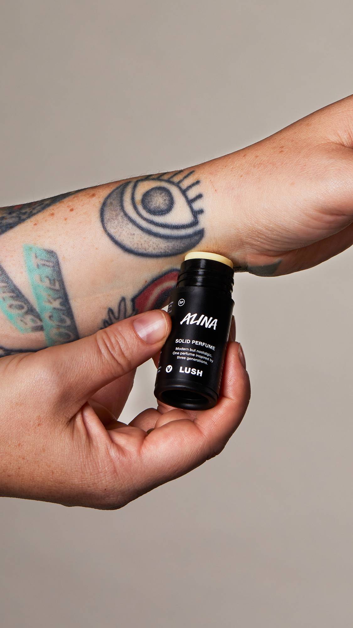 F734059B-BE9B-BFD9-577F-E09269BF7D28